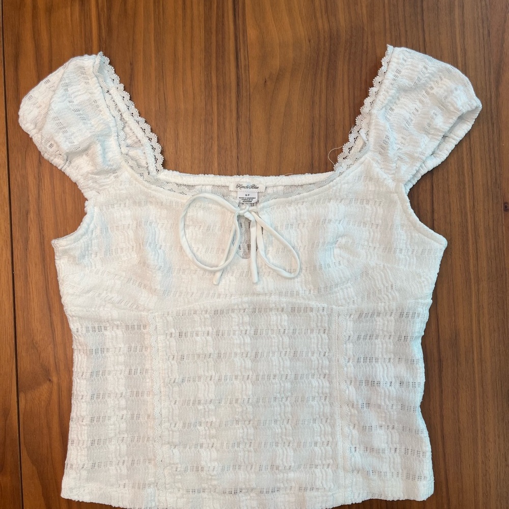 White Kimchi Blue Juliette Scoop Neck Crinkle Blouse